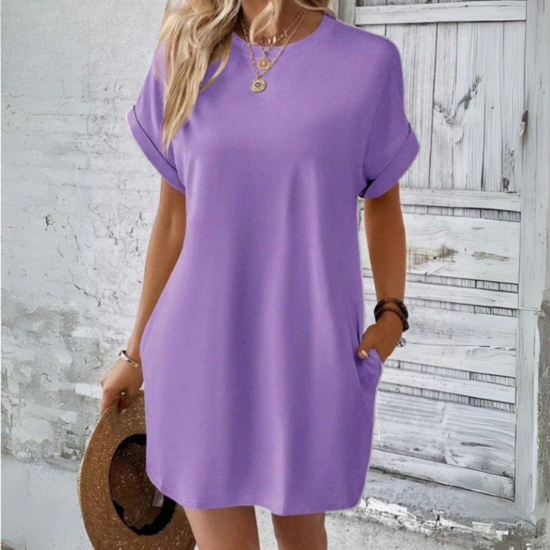 Casual Dress - Minimalist Elegance for Everyday Wear
