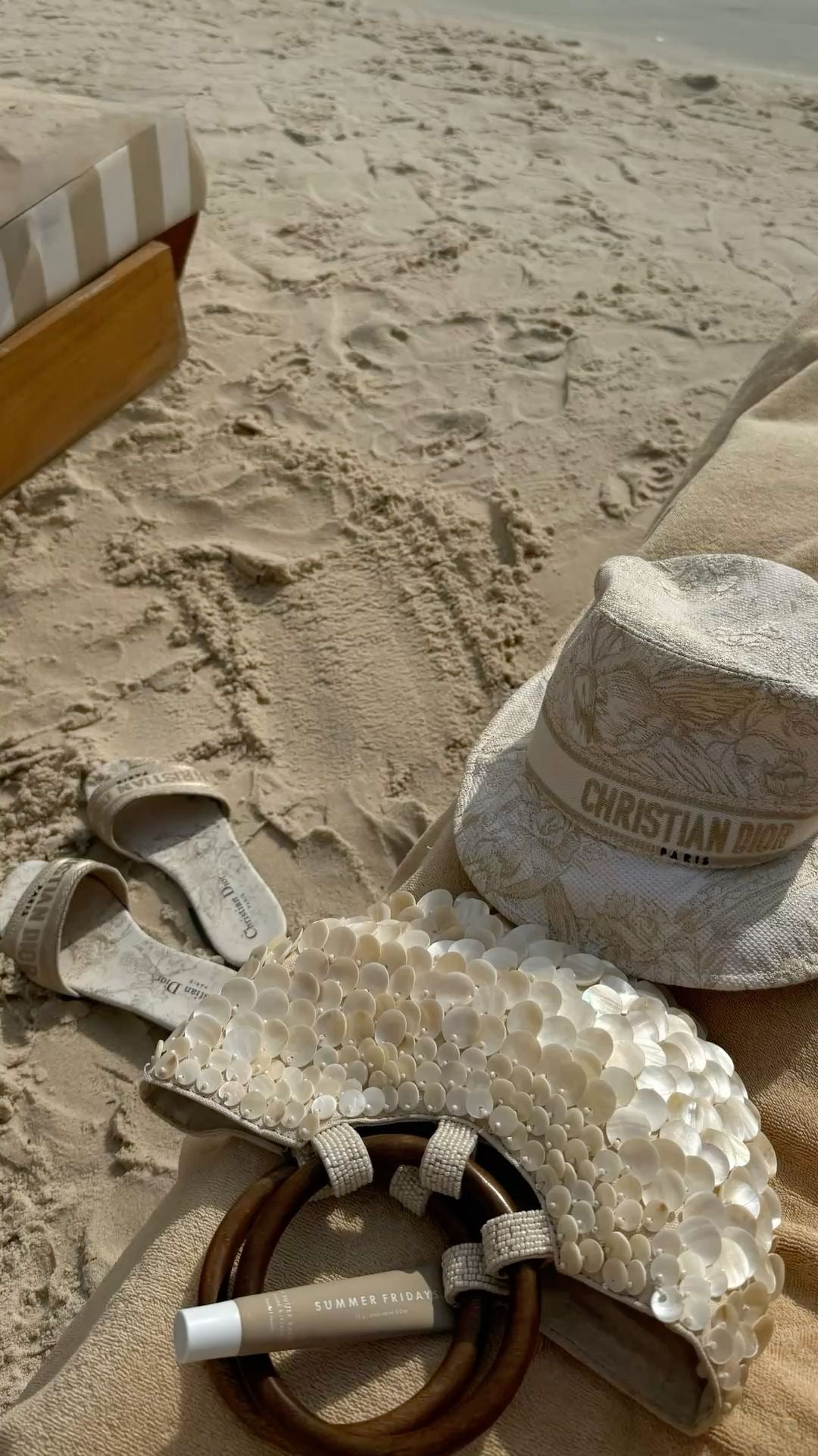 Linnea | Shell Embellished Mini Bag