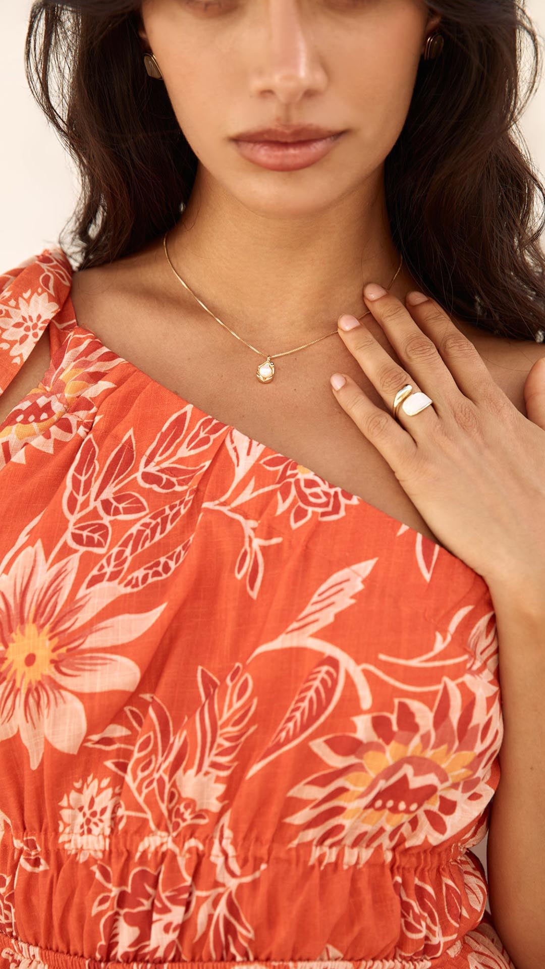 Bailey | Gold Pearl Pendant Necklace