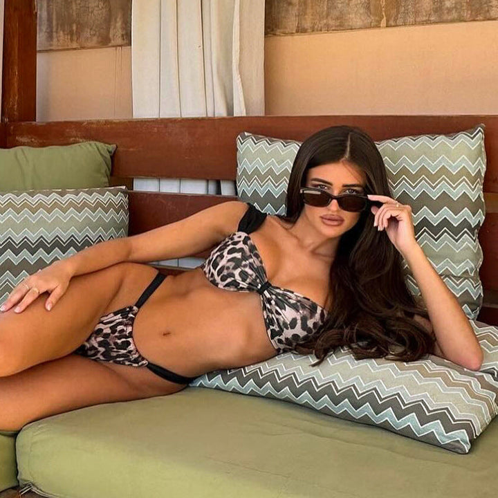 Kynlee | Three-Point Bikini Two-Piece Suit